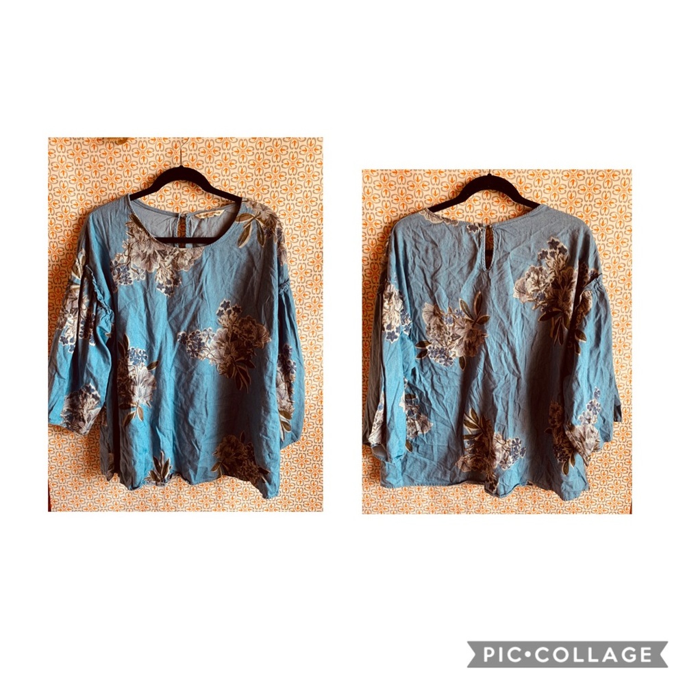 Altair’s State Blue Floral Top